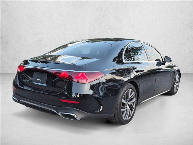 Used 2025 Mercedes-Benz E 350 Sedan image 5
