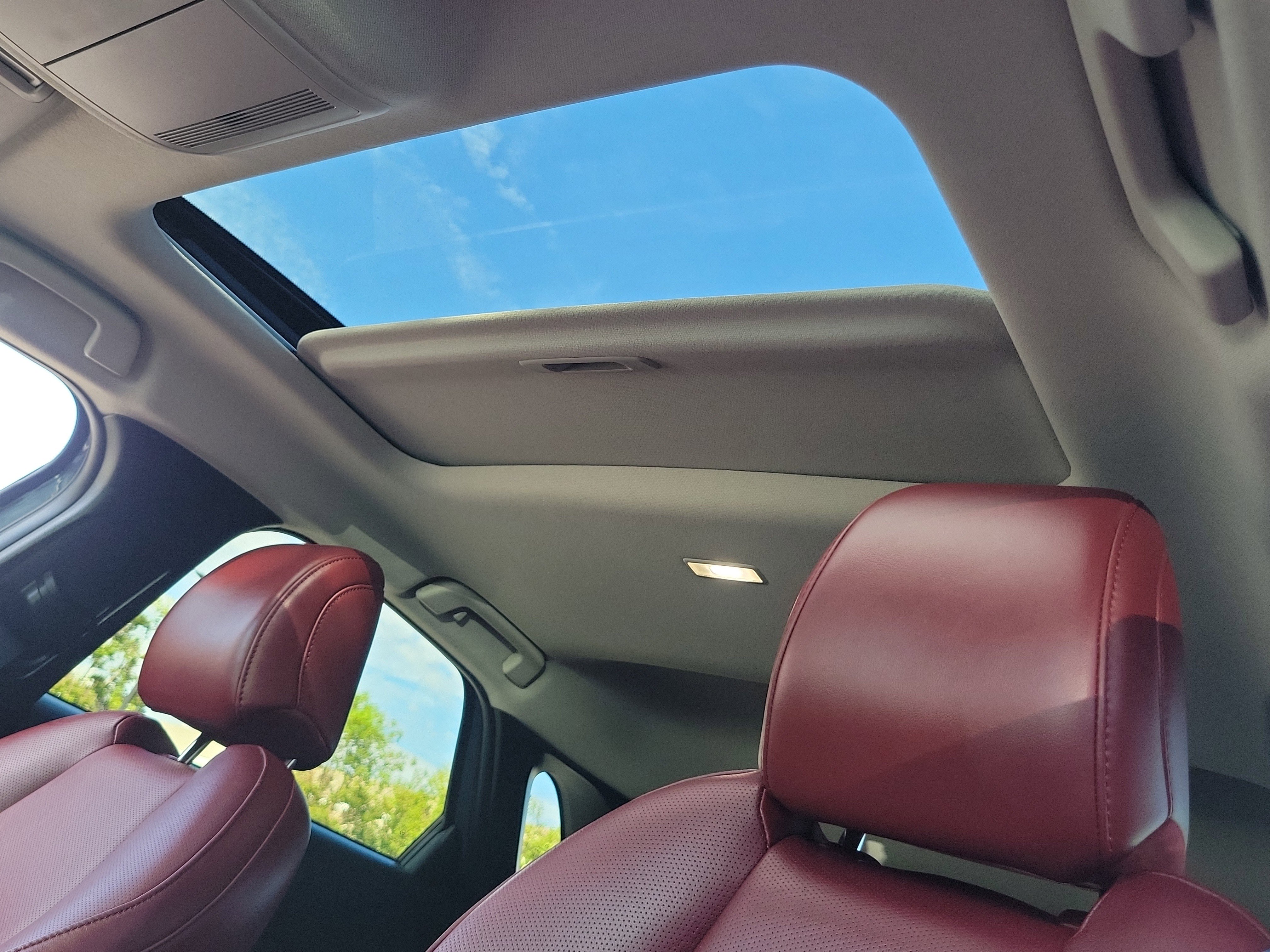 Used 2024 MAZDA CX-30 AWD 2.5 S w/ Preferred Package image 18