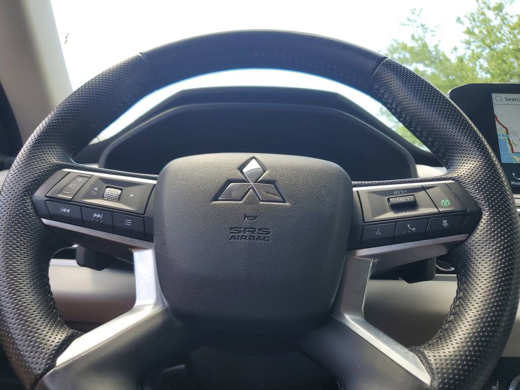 Used 2022 Mitsubishi Outlander SEL image 23
