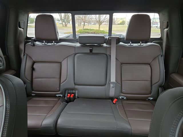 Used 2025 GMC Sierra 3500 Denali w/ Denali Reserve Package image 30