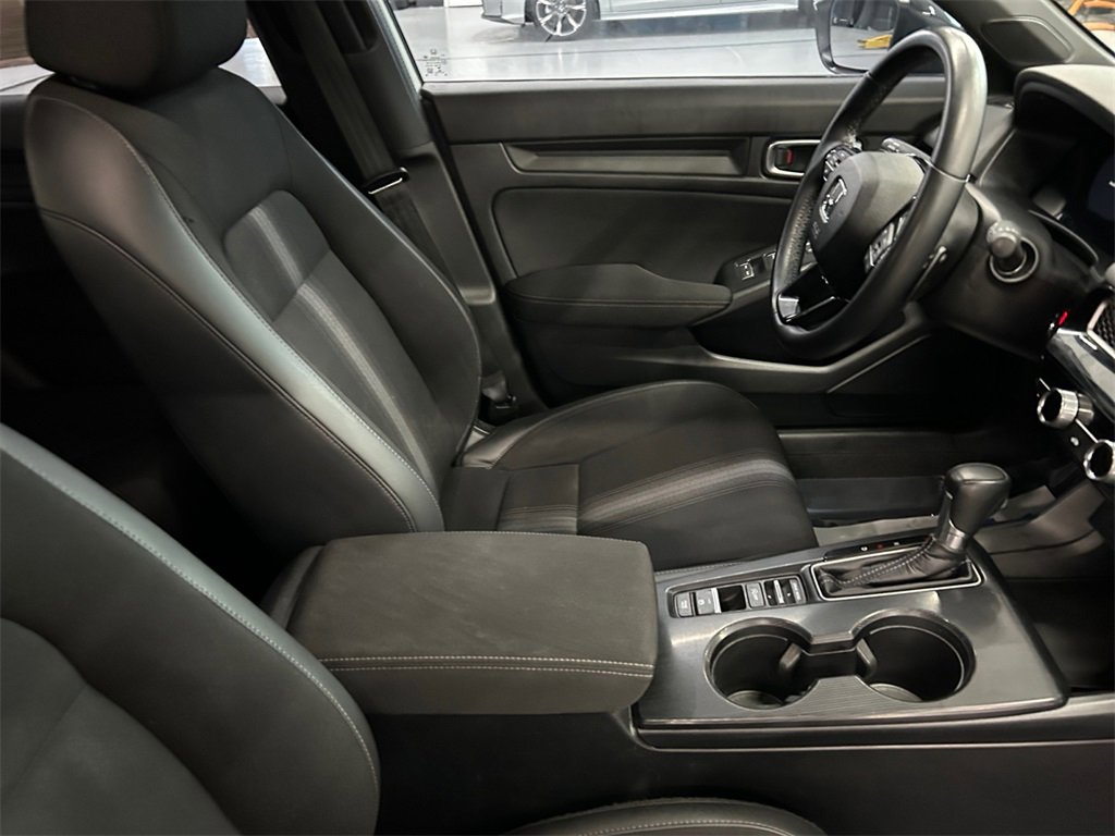 Used 2023 Honda Civic Sport image 18