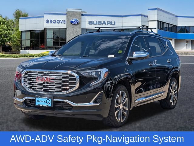 Used 2020 GMC Terrain Denali w/ Denali Premium Package AWD/4WD image 1