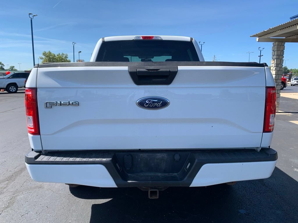 Used 2017 Ford F150 XL w/ Equipment Group 101A Mid AWD/4WD image 4