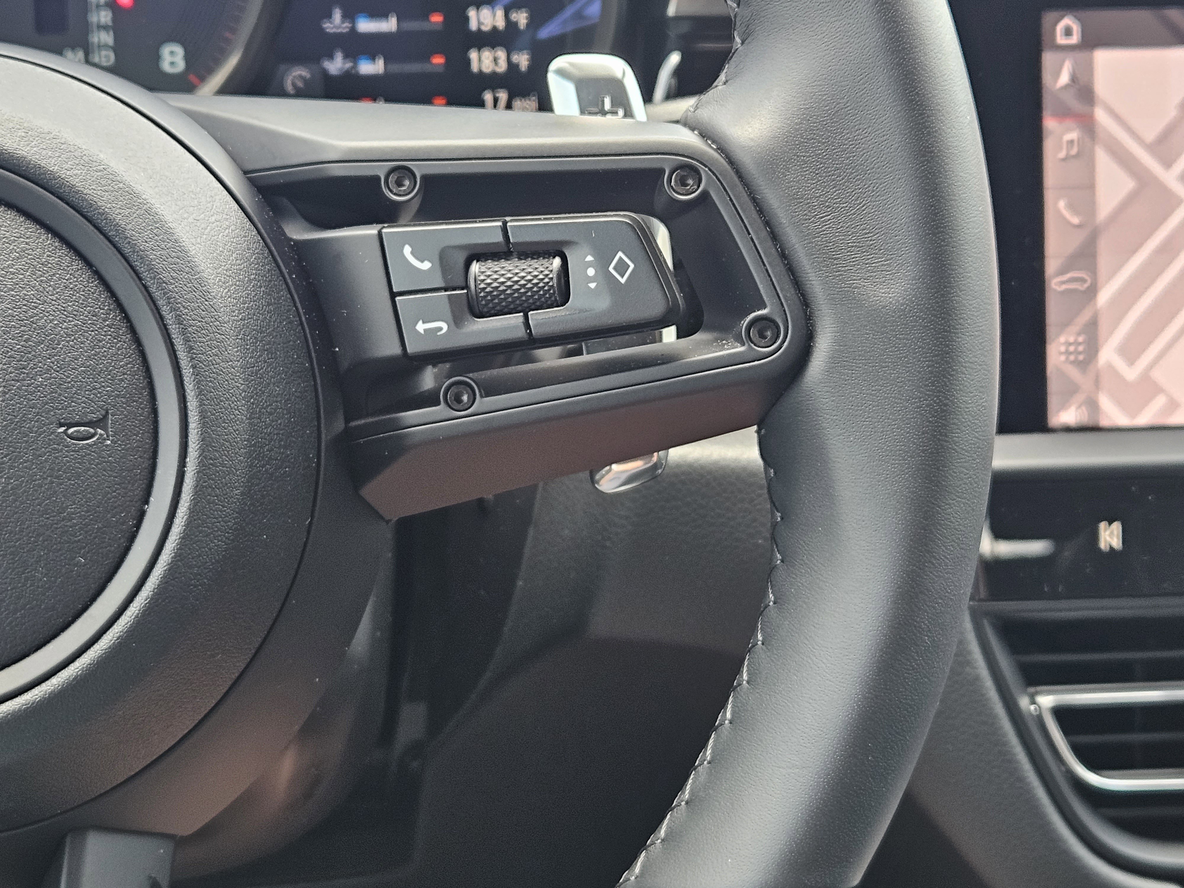 Certified 2026 Porsche Macan GTS image 27