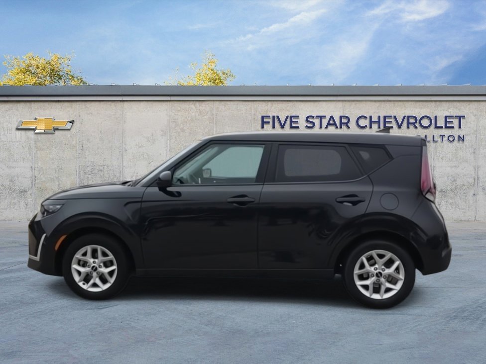Used 2024 Kia Soul LX w/ Option Group 015 image 5