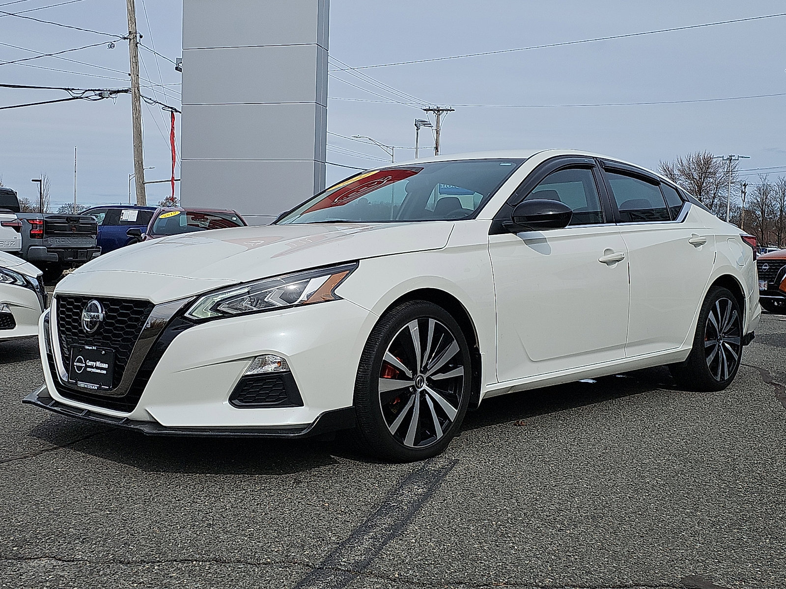 Certified 2022 Nissan Altima 2.5 SR image 3