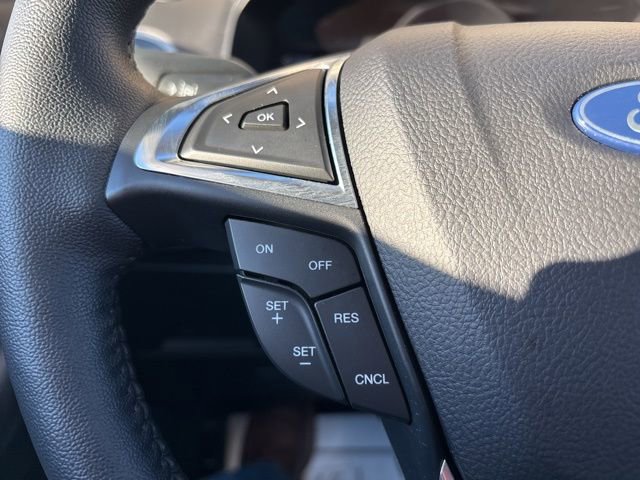 Used 2024 Ford Edge SEL w/ Convenience Package image 16