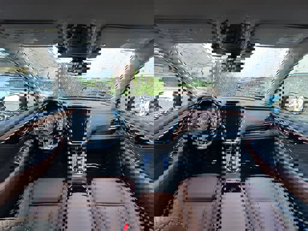 Used 2024 Subaru Outback Touring XT image 10