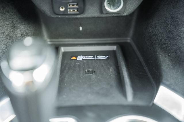 Used 2020 Chevrolet Traverse Premier w/ Redline Edition FWD image 25