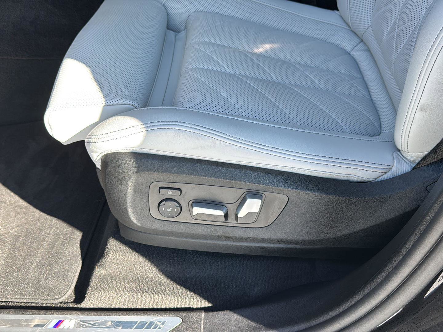 Certified 2024 BMW X5 sDrive40i w/ M Sport Package image 27