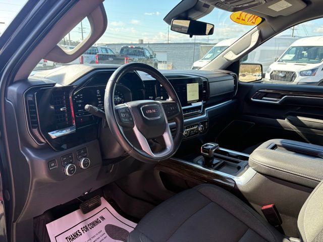 Used 2022 GMC Sierra 1500 Elevation AWD/4WD image 3