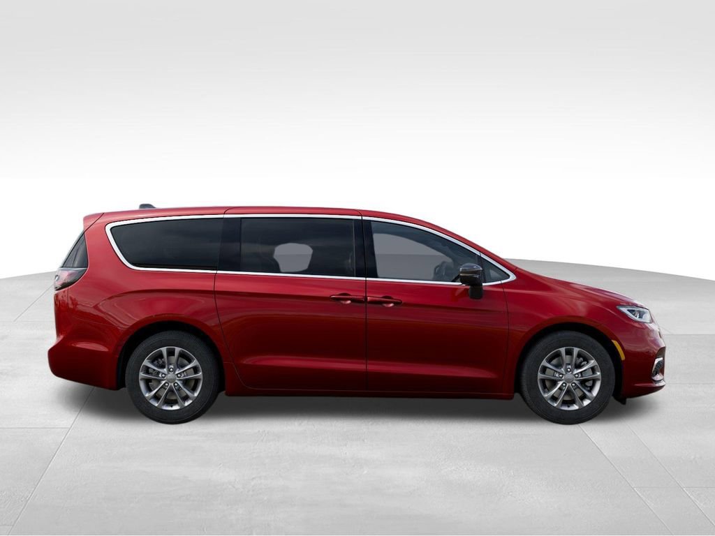 New 2026 Chrysler Pacifica Select image 22