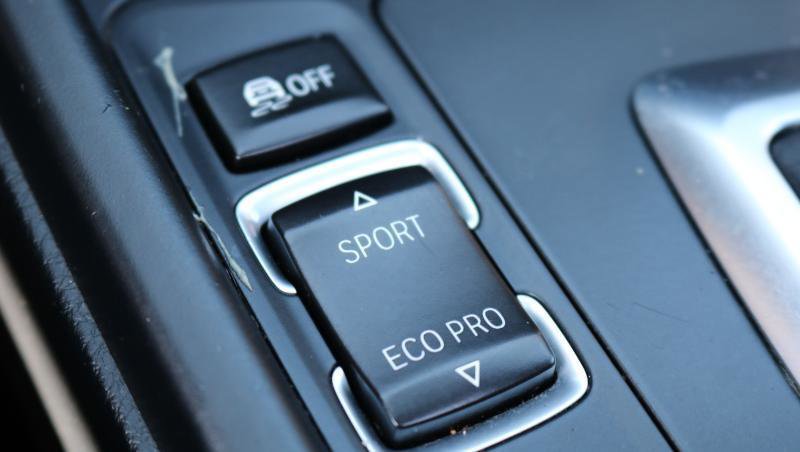 Used 2018 BMW 330i 330i Sedan w/ Premium Package image 15