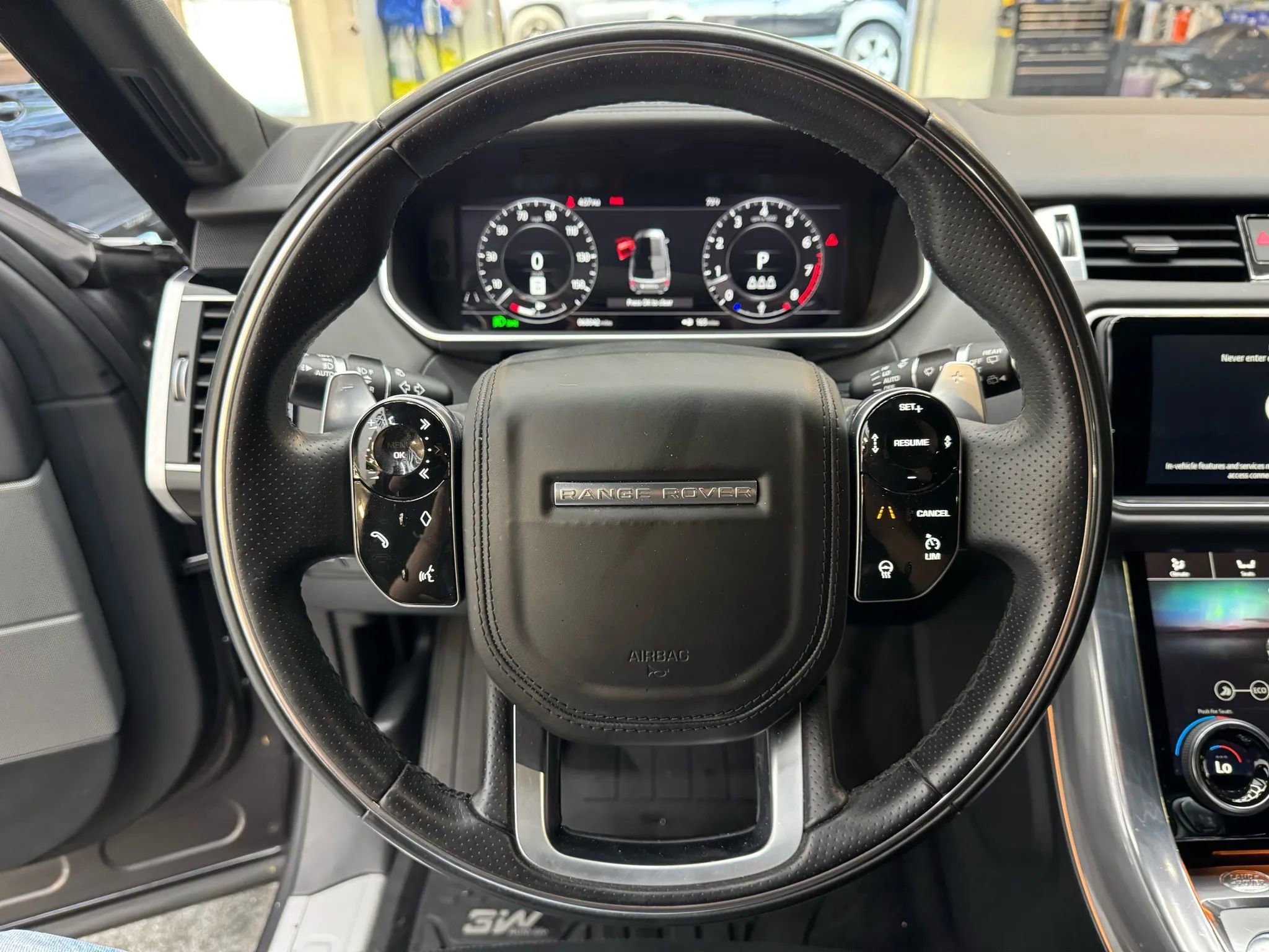 Used 2019 Land Rover Range Rover Sport HSE Dynamic image 15