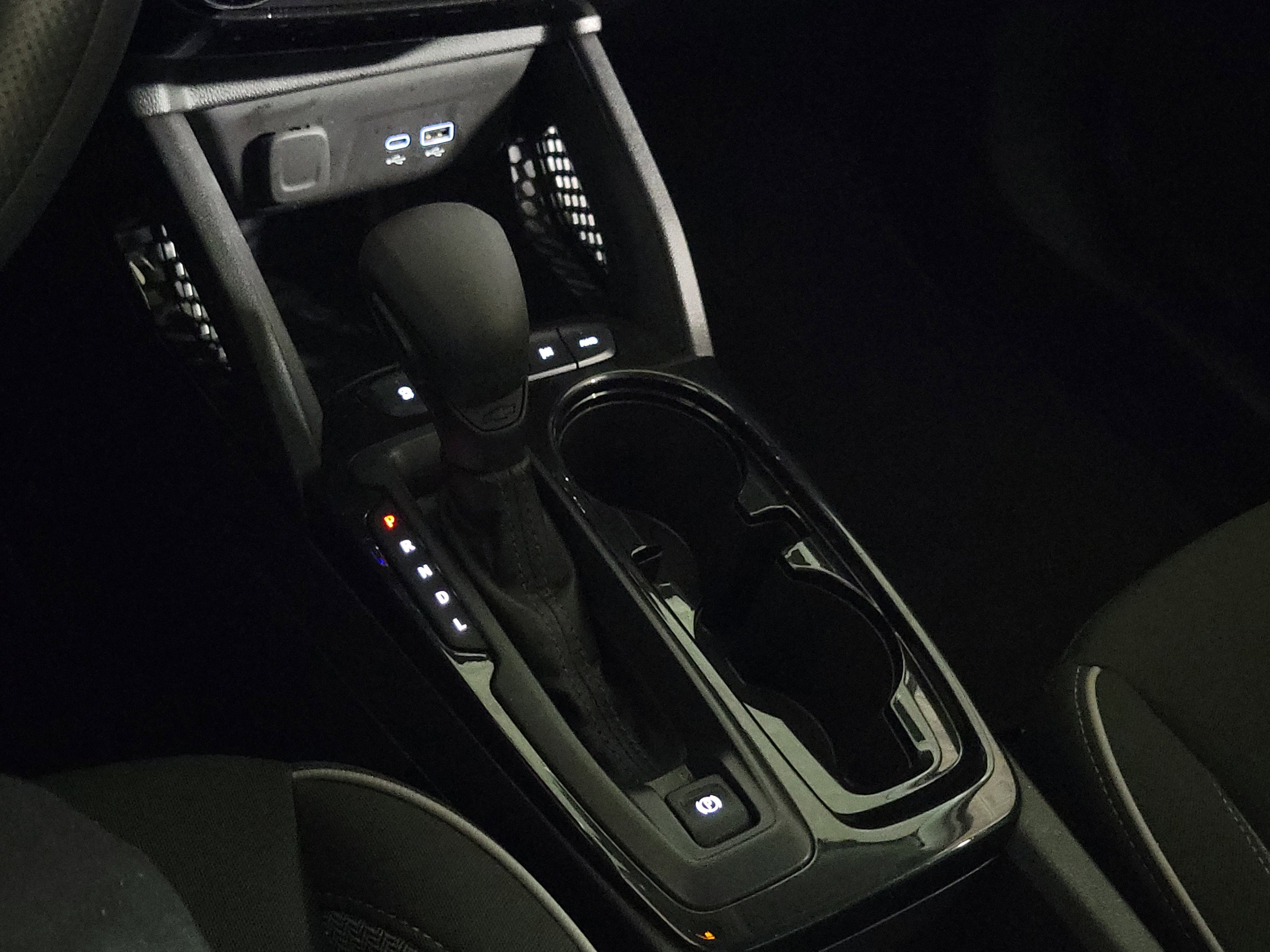 Used 2025 Chevrolet TrailBlazer LT AWD/4WD image 31