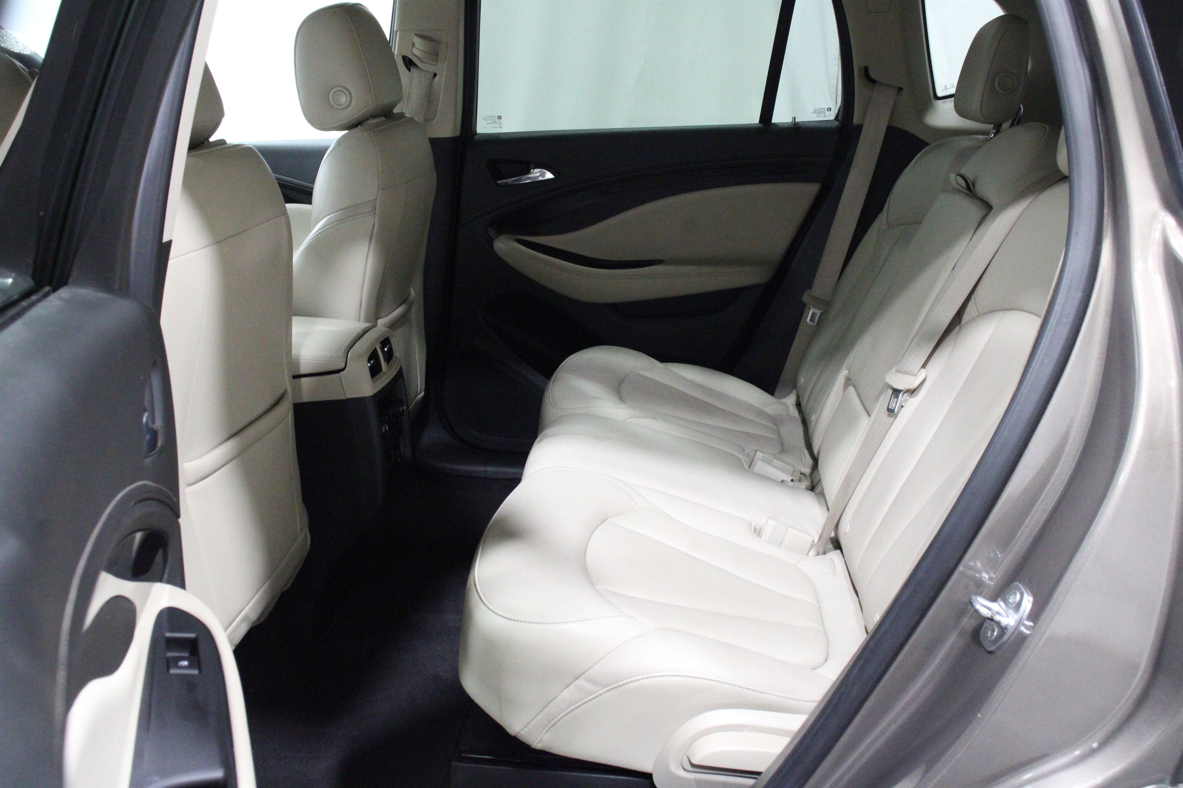 Used 2017 Buick Envision Essence image 21