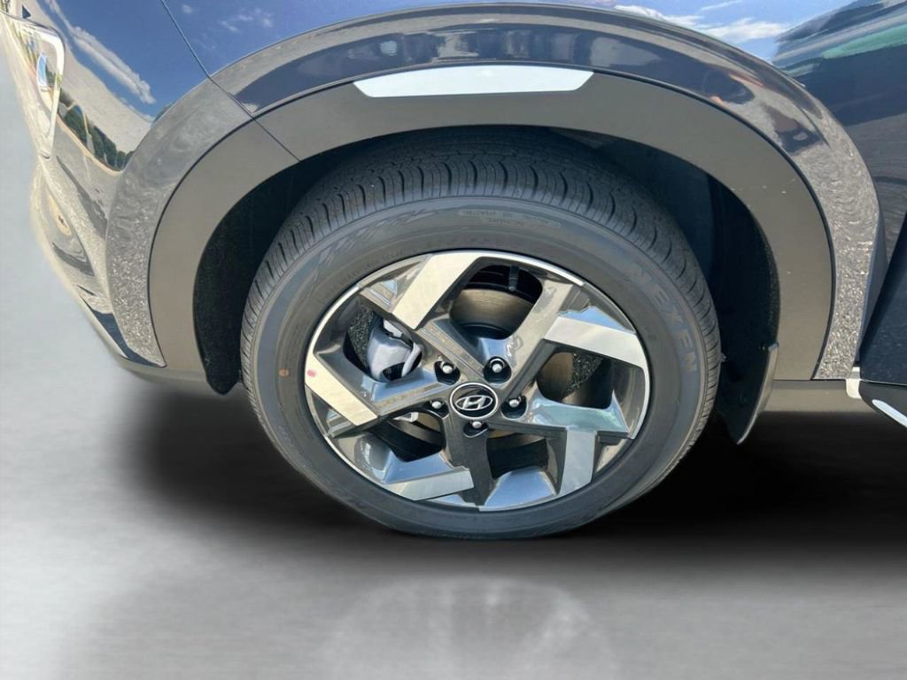 New 2026 Hyundai Venue SEL FWD image 36