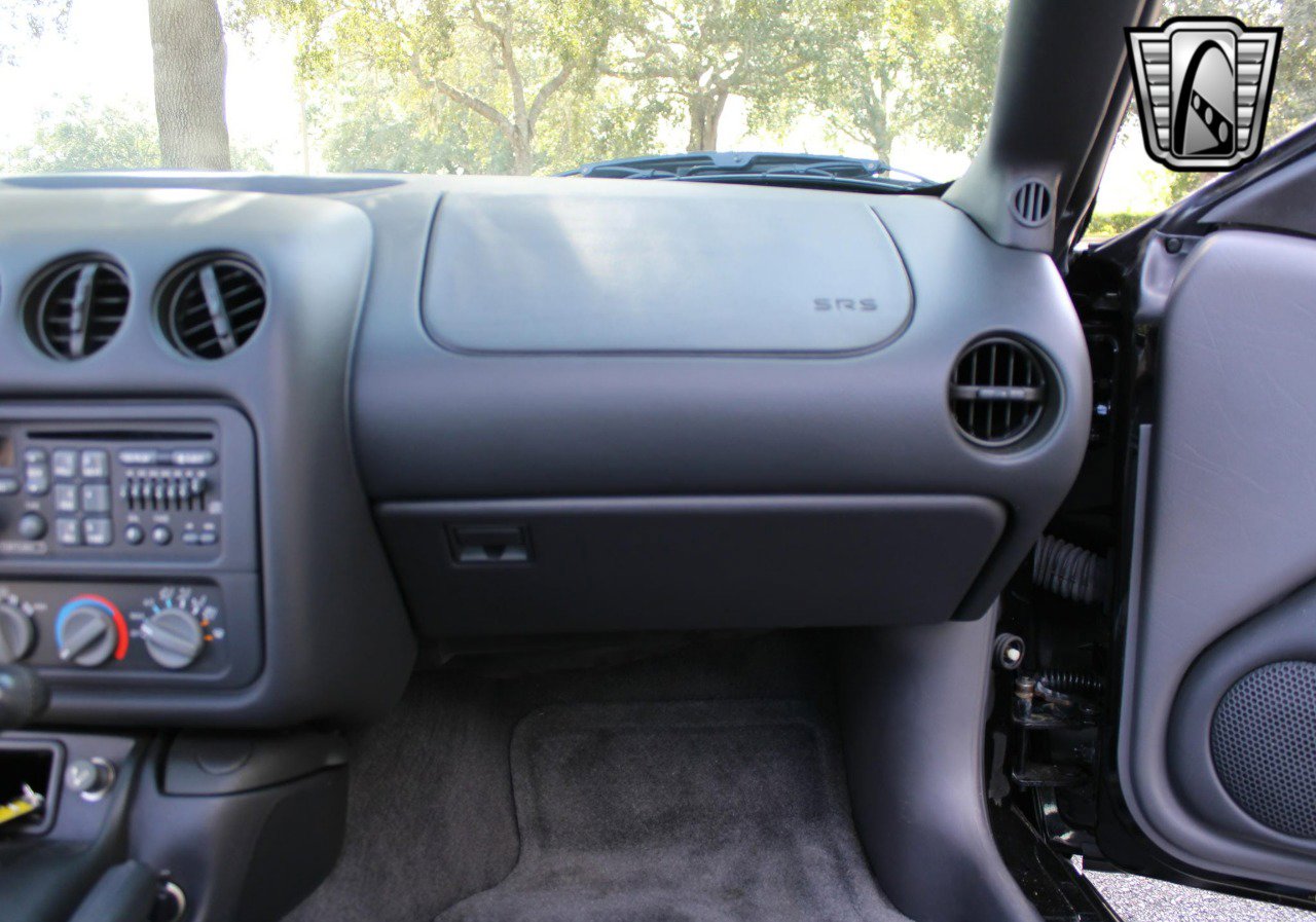 Used 1997 Pontiac Firebird Trans Am image 25