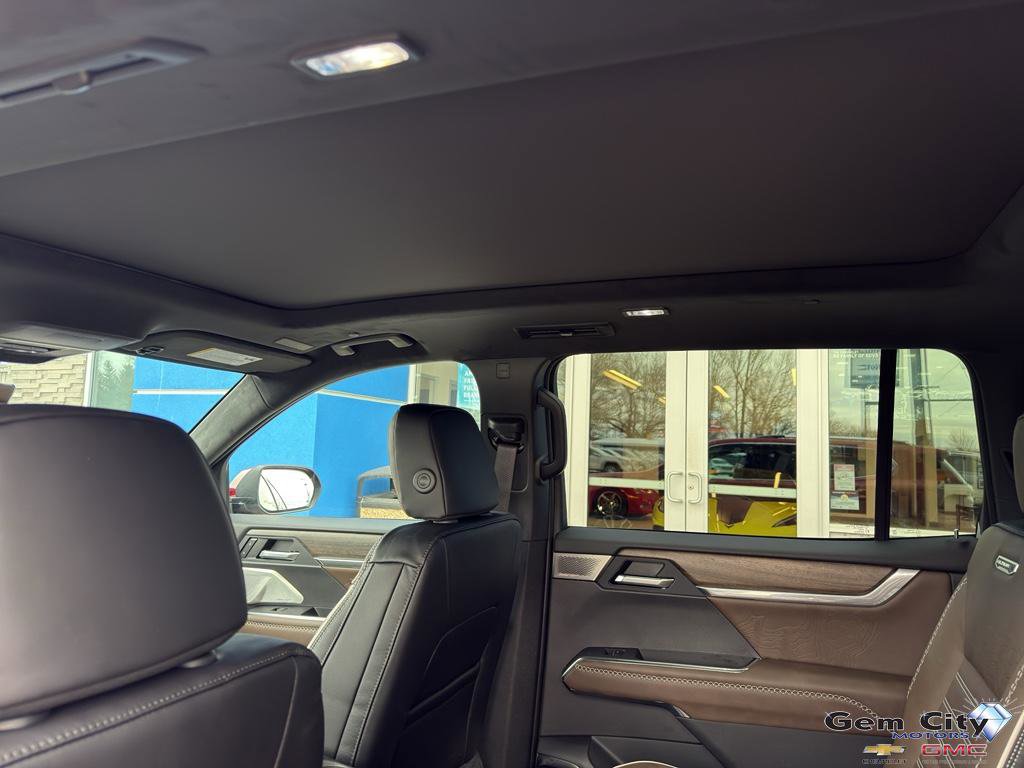 New 2026 GMC Acadia Denali Ultimate image 13