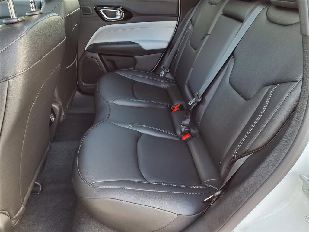 New 2026 Jeep Compass Limited image 9