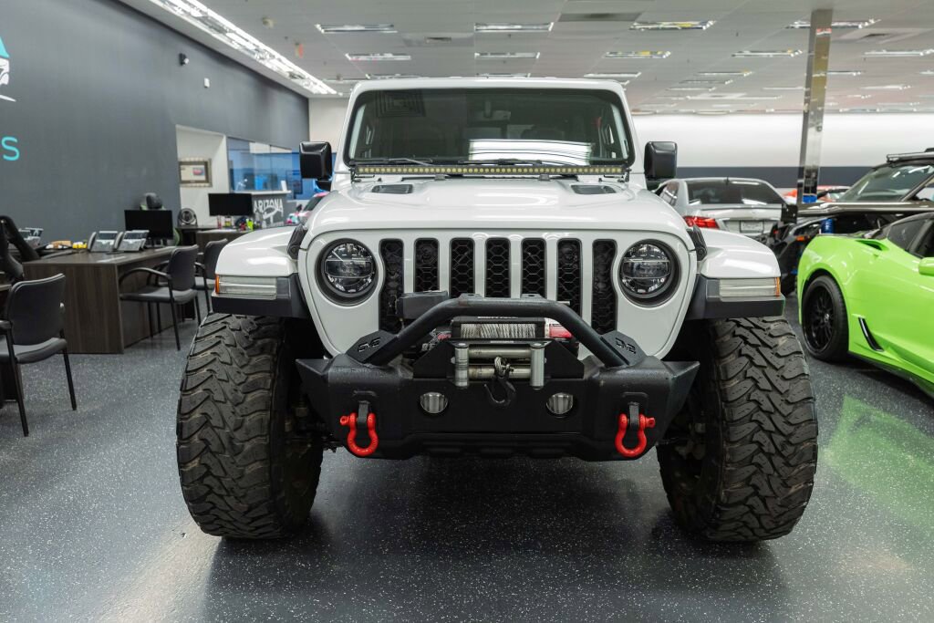 Used 2020 Jeep Gladiator Rubicon image 3