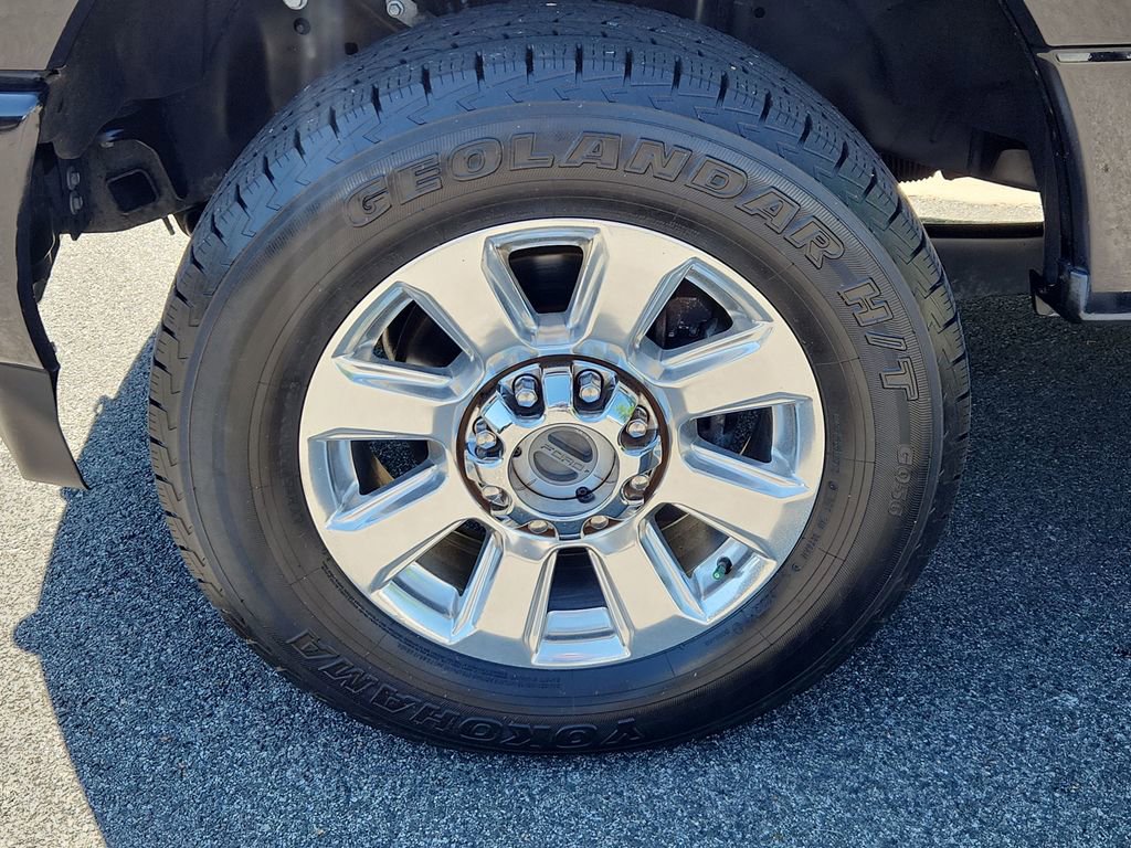 Used 2019 Ford F350 Platinum w/ Platinum Ultimate Package AWD/4WD image 9