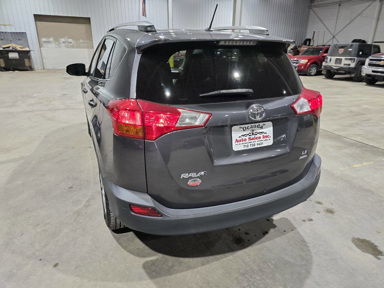 Used 2015 Toyota RAV4 LE image 9