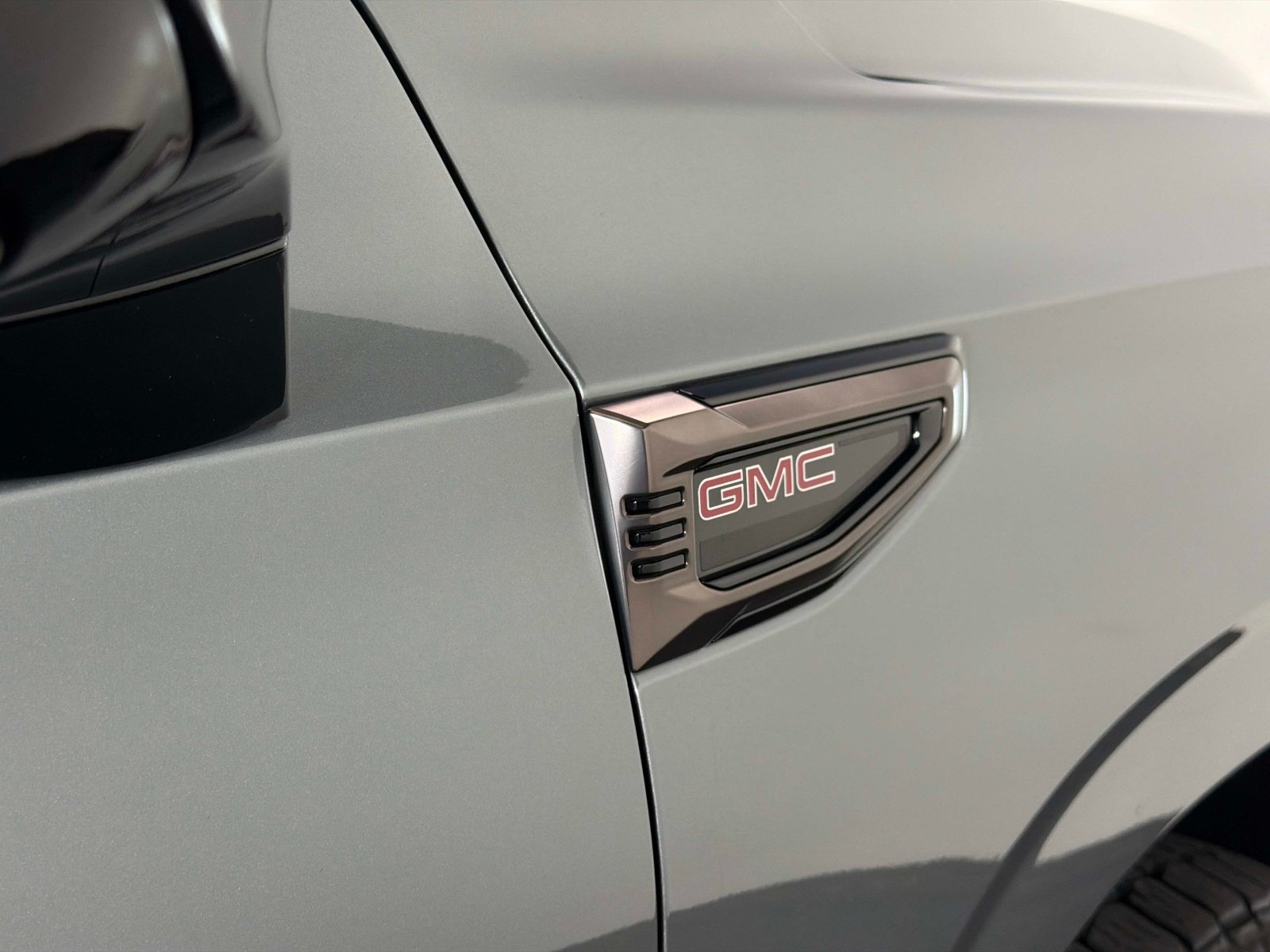 Used 2026 GMC Yukon XL AT4 Ultimate AWD/4WD image 23
