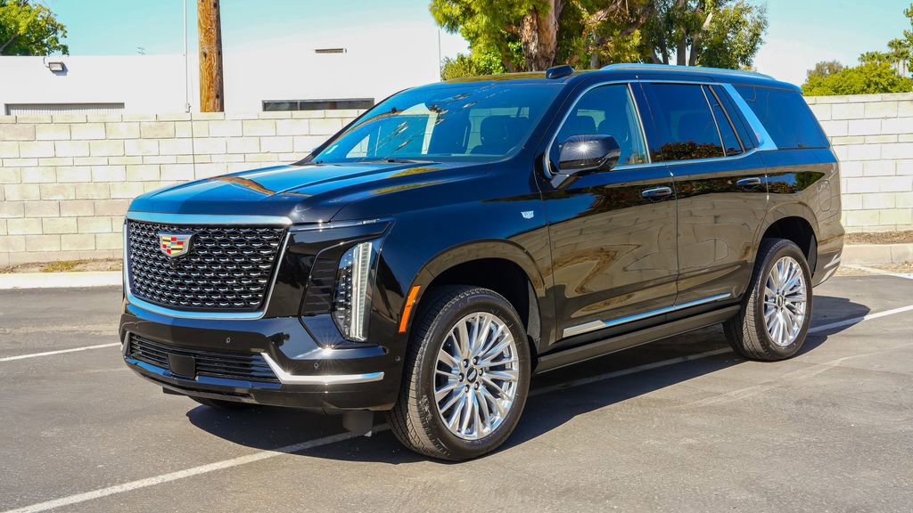 New 2026 Cadillac Escalade Luxury AWD/4WD image 3