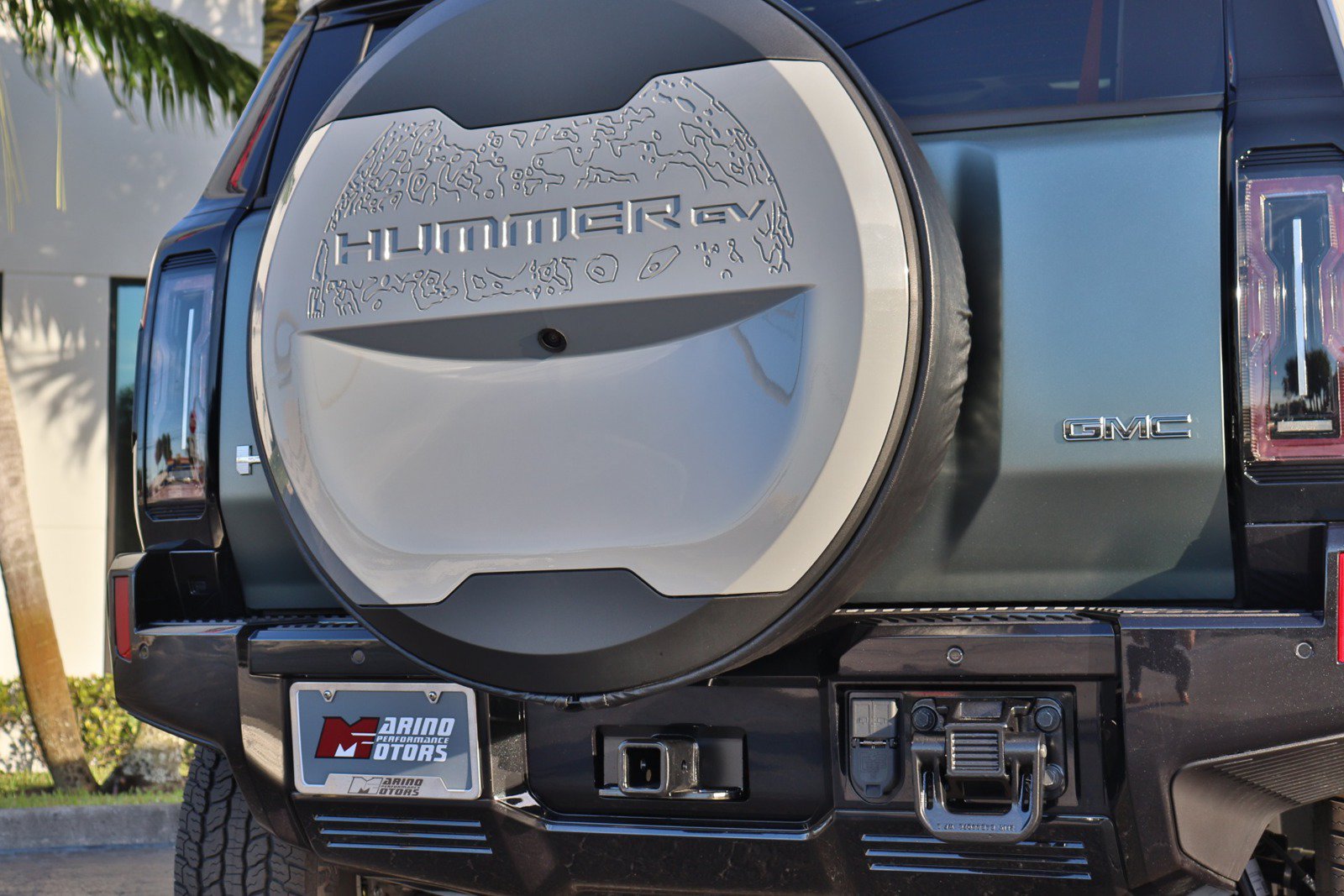 Used 2024 GMC Hummer EV 3X AWD/4WD image 18
