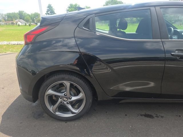 Used 2019 Hyundai Veloster 2.0 FWD image 7