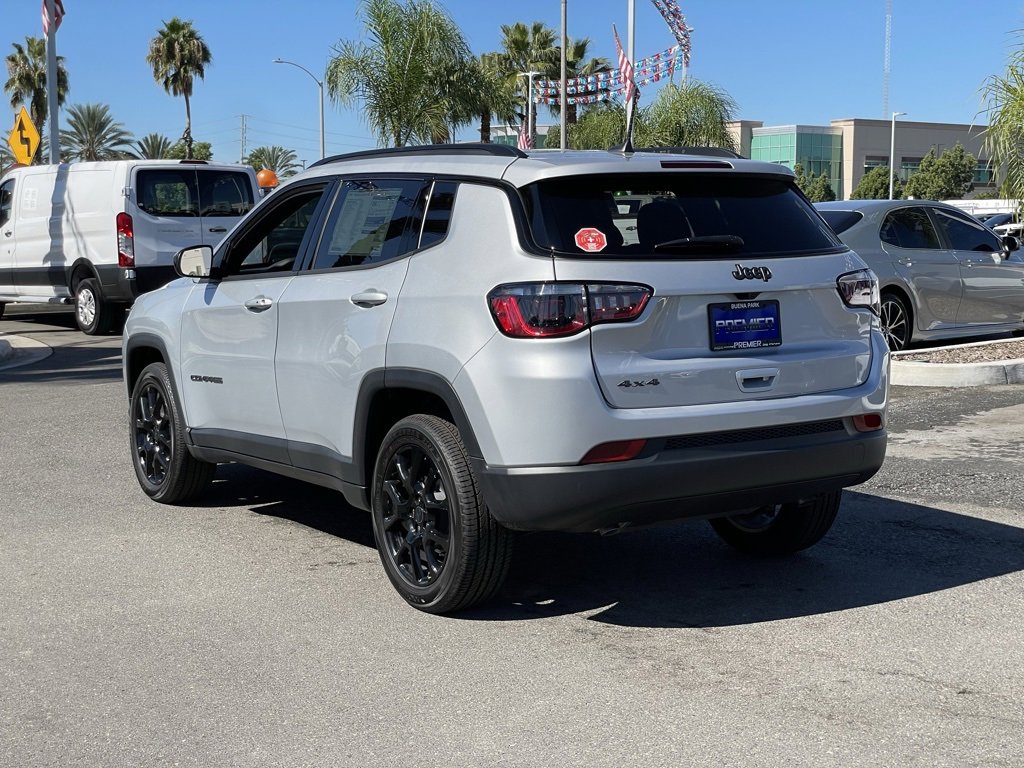 New 2026 Jeep Compass Latitude image 4