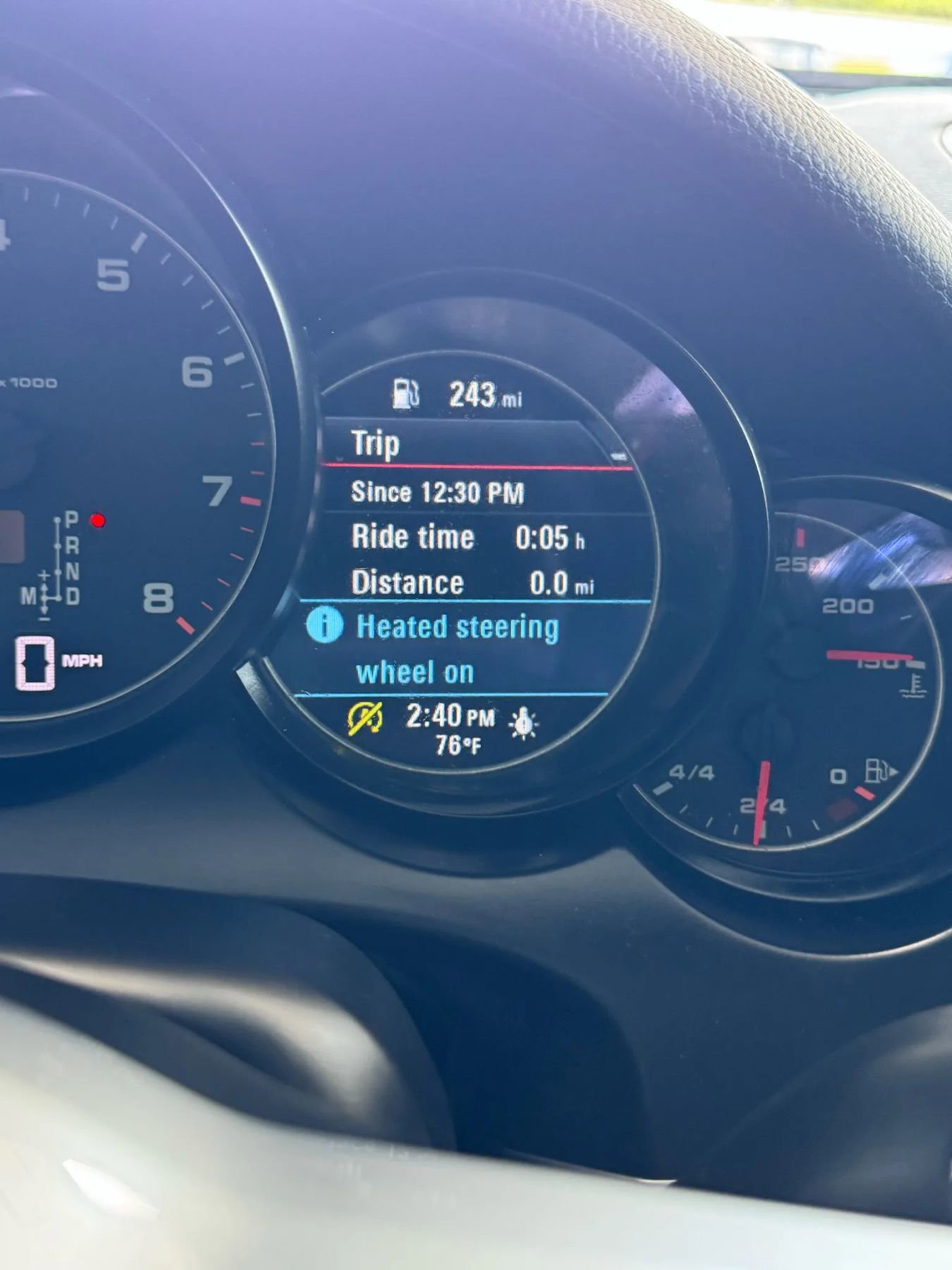 Used 2018 Porsche Cayenne Platinum Edition image 34