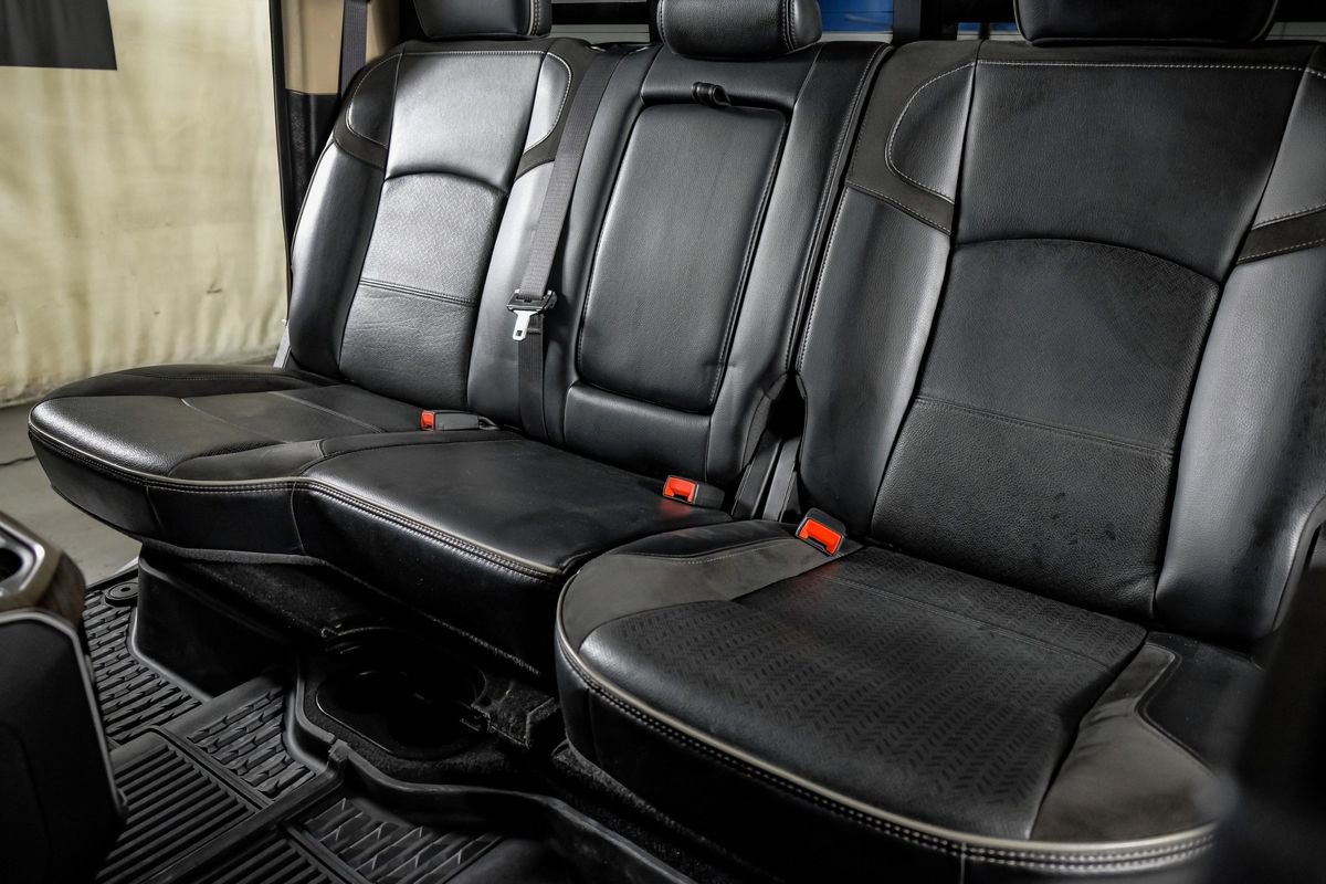 Used 2021 RAM 3500 Laramie image 32