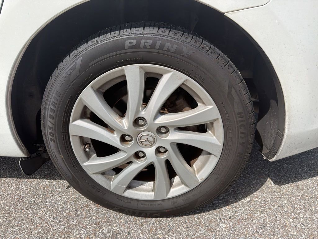 Used 2012 MAZDA MAZDA3 i Touring image 13