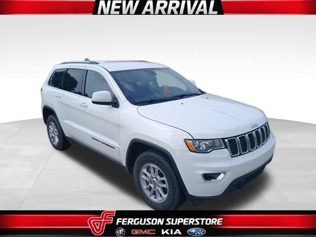 Used 2019 Jeep Grand Cherokee Laredo AWD/4WD image 1