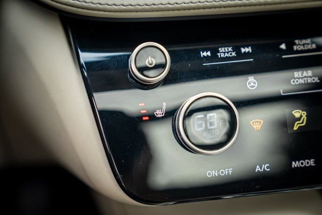 Used 2022 INFINITI QX60 Luxe image 30