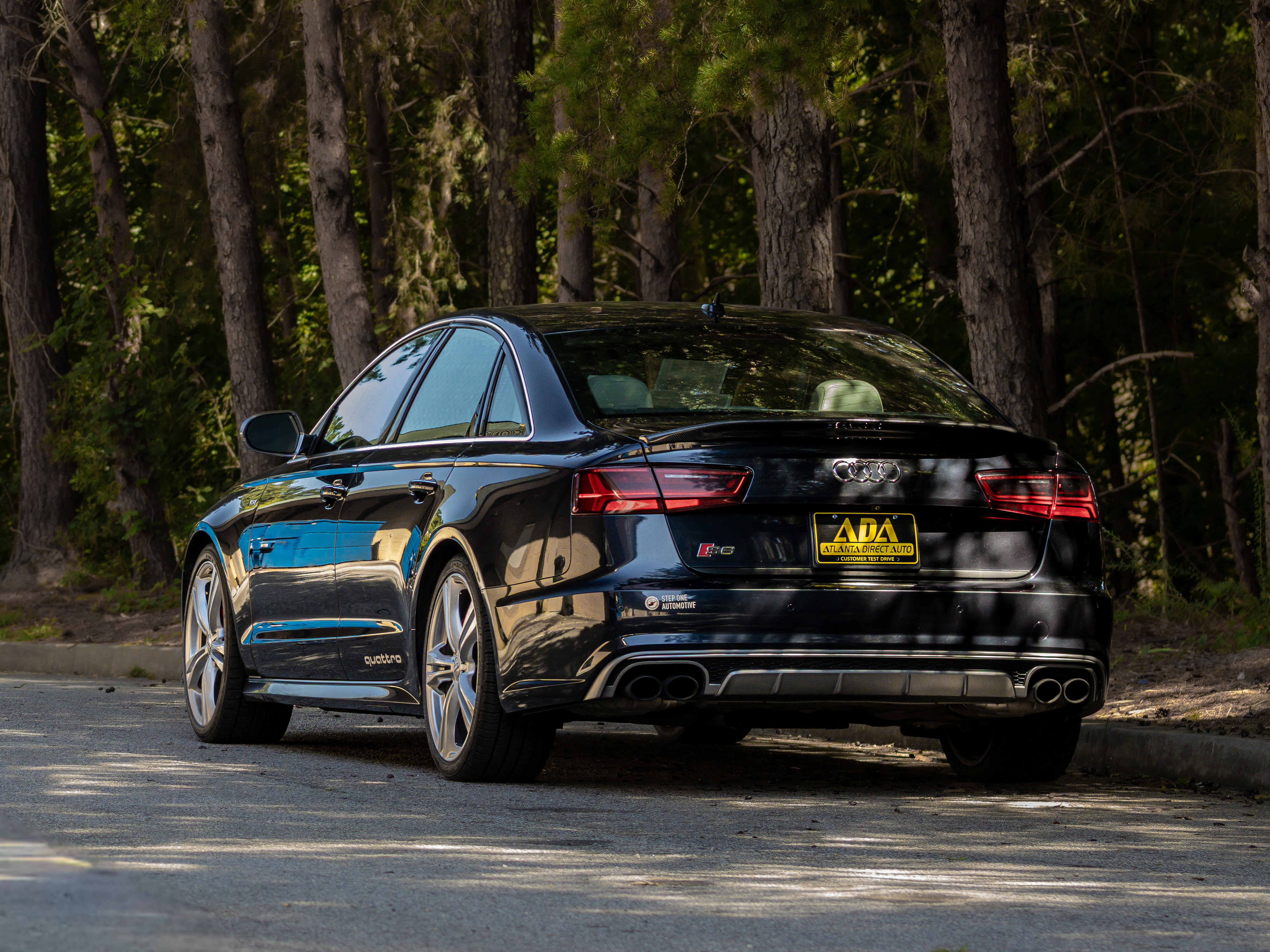 Used 2017 Audi S6 Prestige w/ S6 Sport Package image 43
