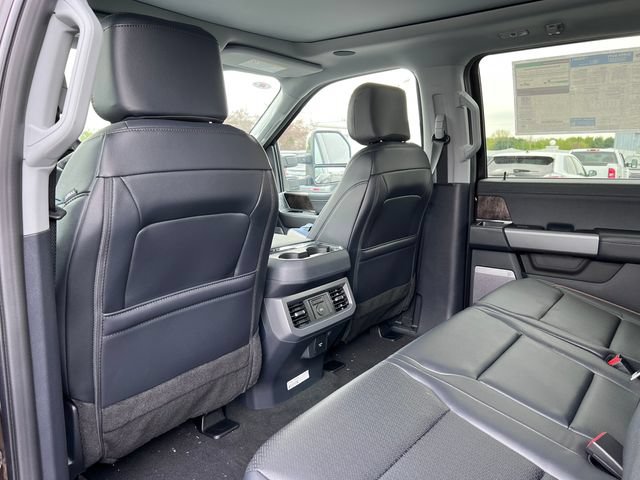 New 2026 Ford F350 Lariat w/ Lariat Ultimate Package AWD/4WD image 39