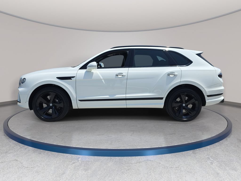 Used 2021 Bentley Bentayga AWD/4WD image 9