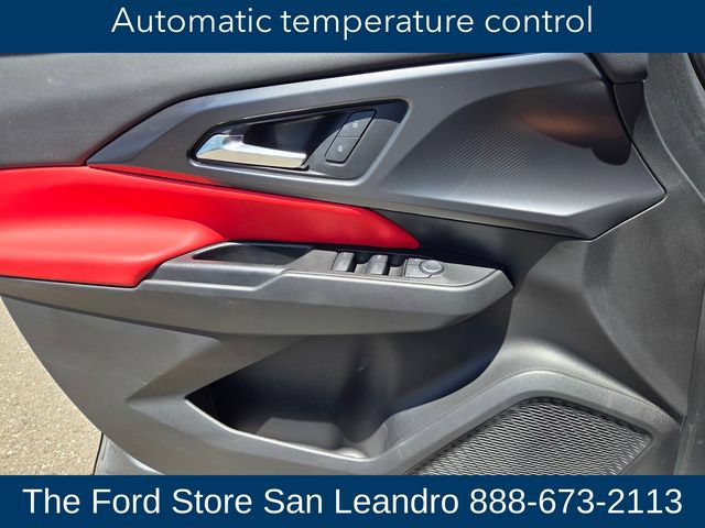 Used 2025 Chevrolet Equinox EV RS FWD image 24