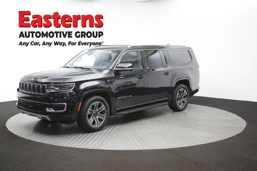 Used 2024 Jeep Wagoneer L Series II RWD image 65