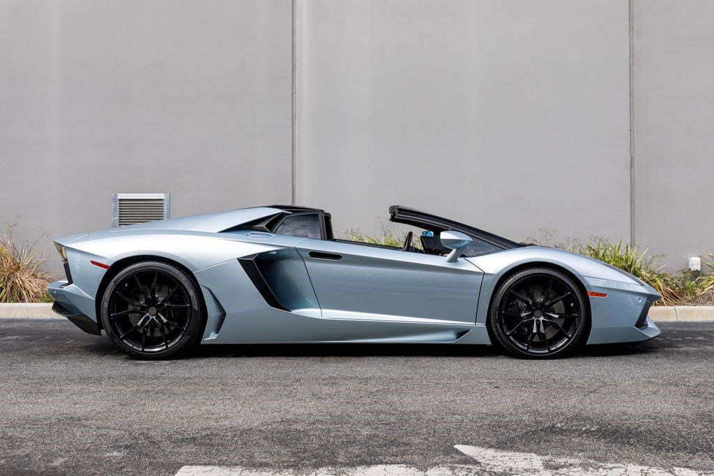 Used 2014 Lamborghini Aventador LP 700-4 AWD/4WD image 6