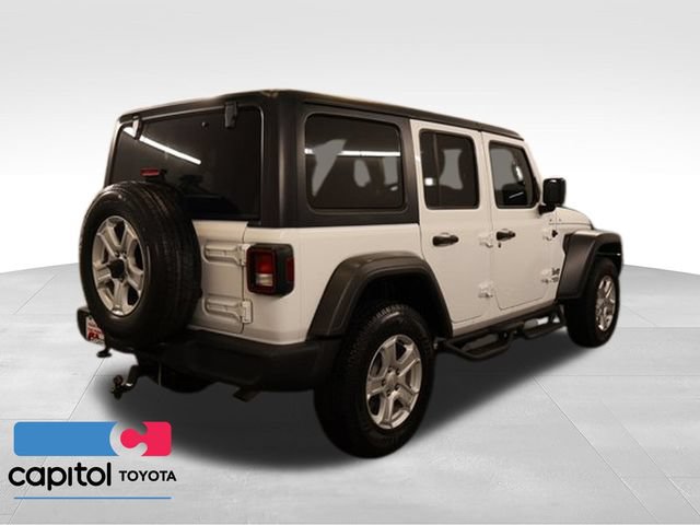 Used 2018 Jeep Wrangler Unlimited Sport S AWD/4WD image 2