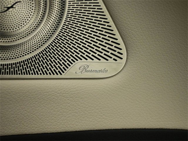 Used 2022 Mercedes-Benz S 580 4MATIC Sedan w/ Rear Seat Package image 23