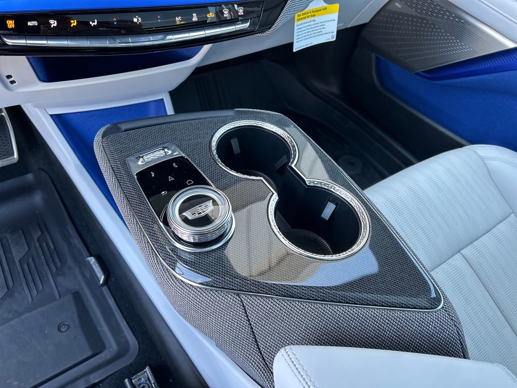 New 2026 Cadillac Optiq Sport 2 image 23