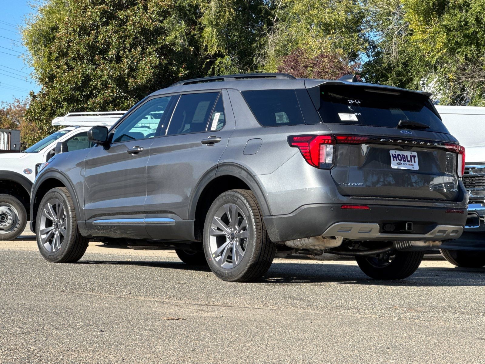 New 2025 Ford Explorer Active w/ Active Comfort Package image 5