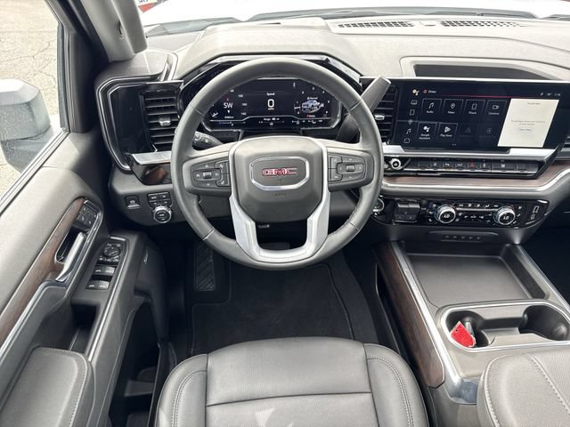 Used 2025 GMC Sierra 3500 SLT w/ SLT Convenience Package AWD/4WD image 15