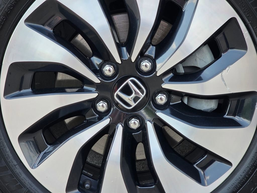 Used 2017 Honda Accord Touring image 19