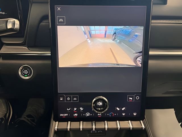 Used 2025 GMC Terrain Elevation image 18